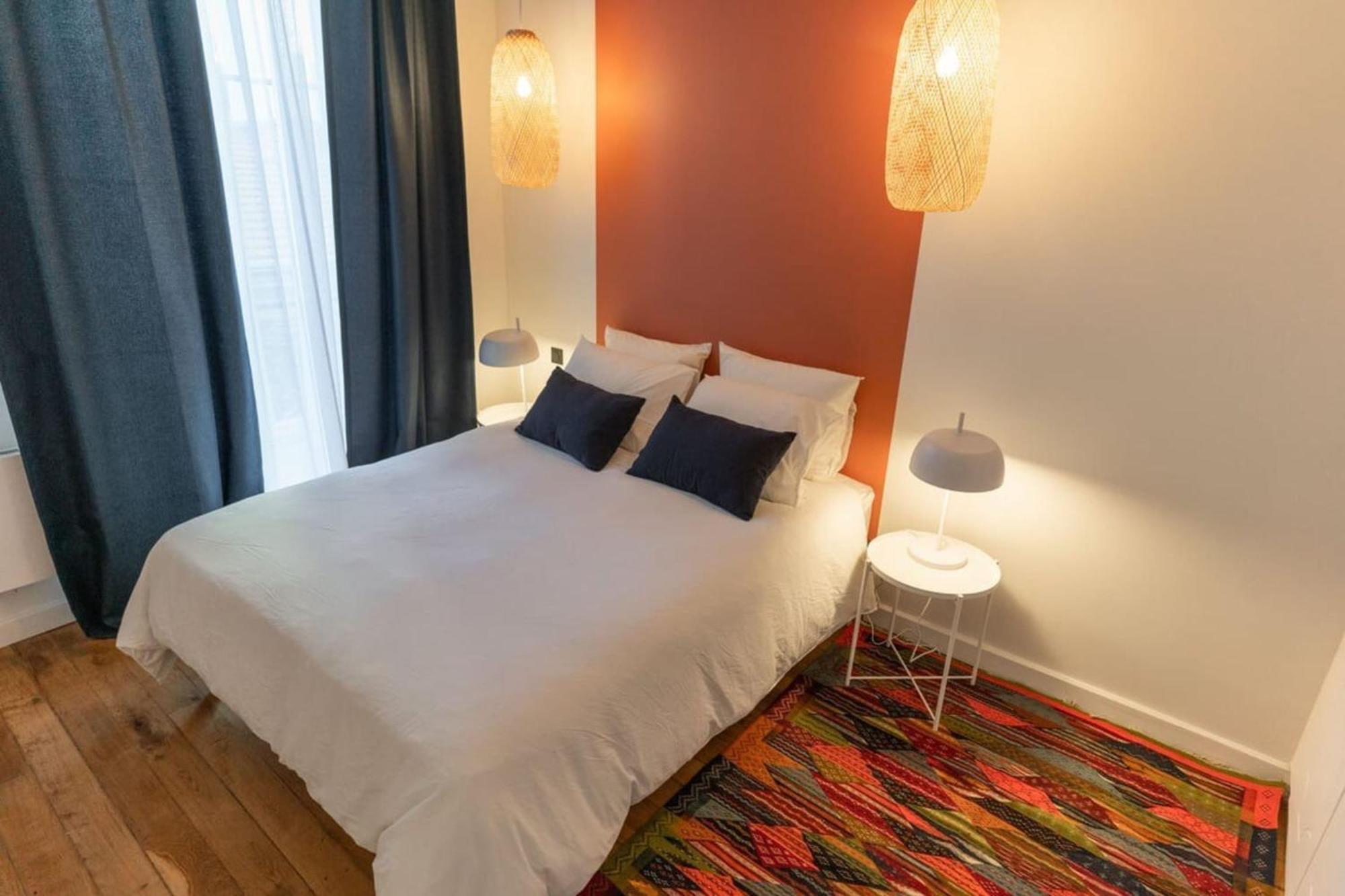 Beige Hospitalite - Coco - Hypercentre-2Chambres-Parking-Zen Saint-Etienne  Exterior photo